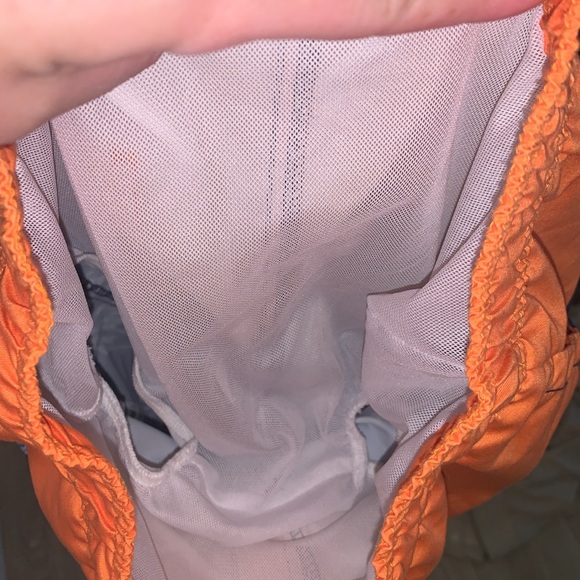 Crazy 8 boys 10/12 mesh lined tropical print swim trunks - Picture 7 of 8